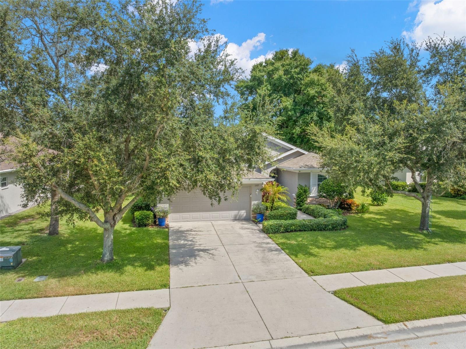 1527 RIVER CT — photo 33