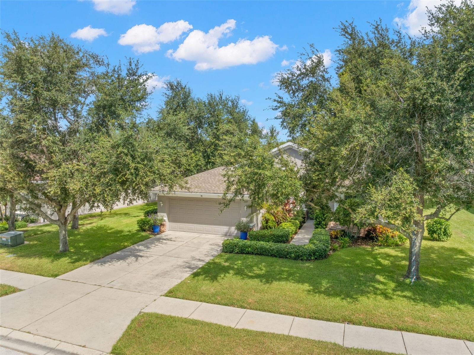 1527 RIVER CT — photo 34