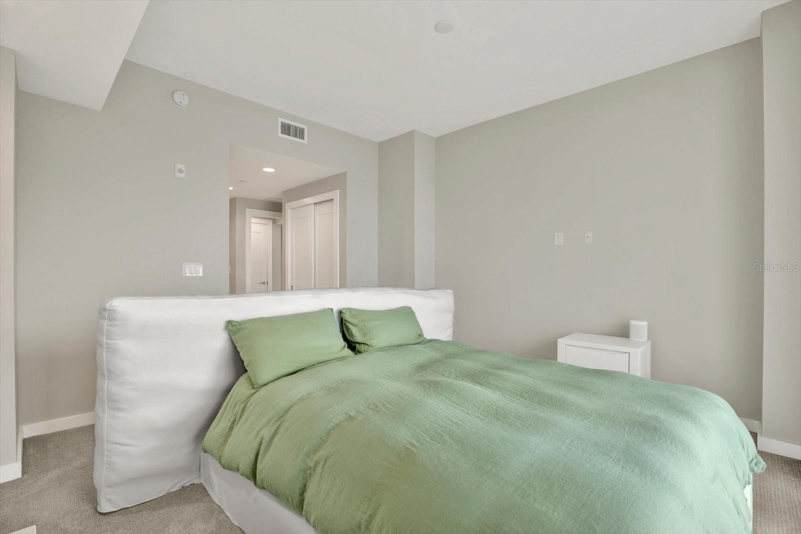 900 N OSCEOLA AVENUE AVE #401 — photo 34