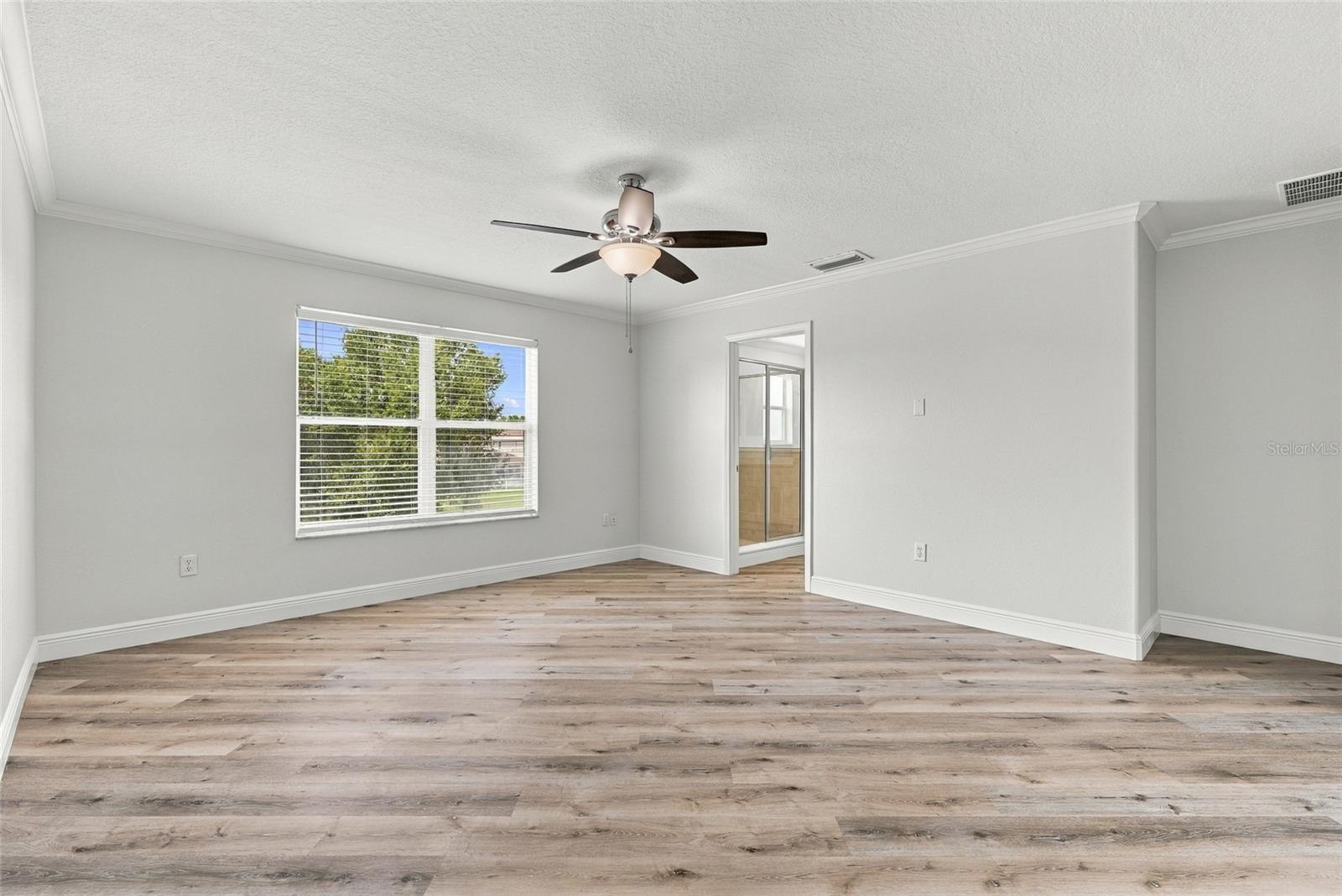 3327 THISTLEDOWN LN — photo 16