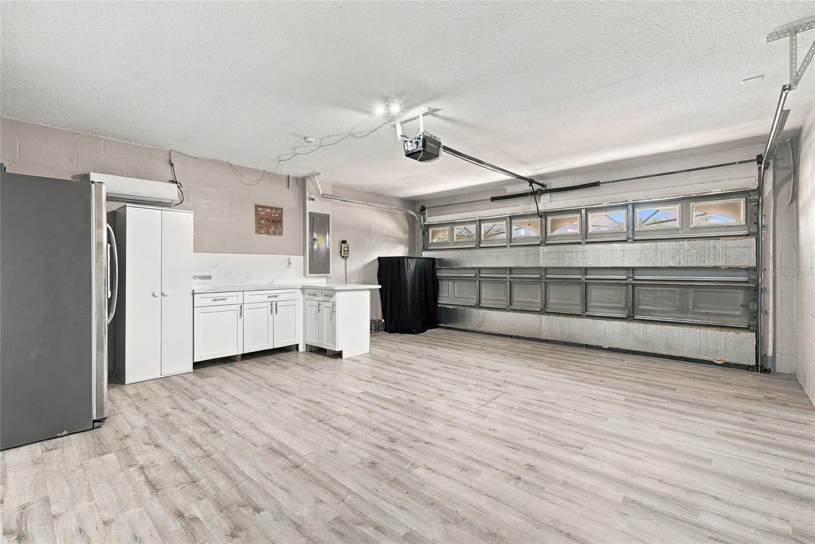 3327 THISTLEDOWN LN — photo 13