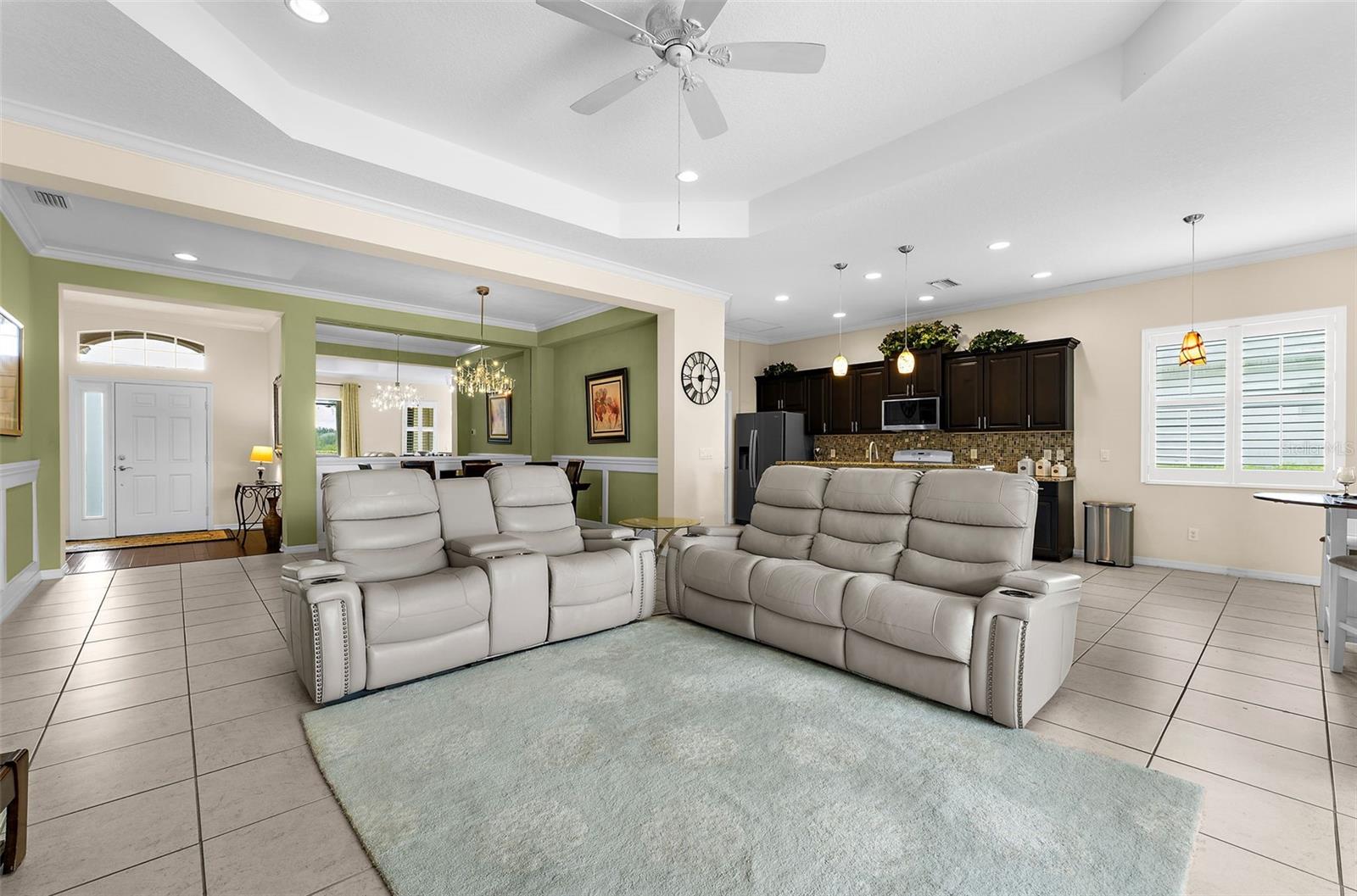 4720 CLAREMONT PARK DR — photo 12