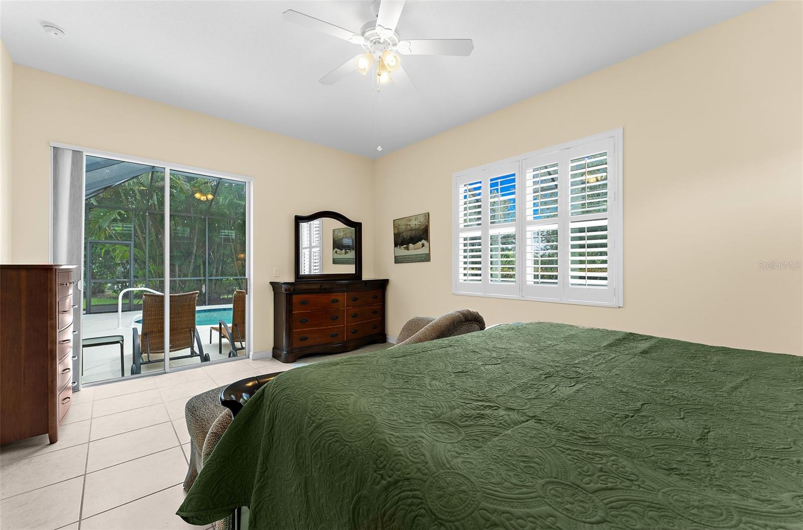 4720 CLAREMONT PARK DR — photo 25
