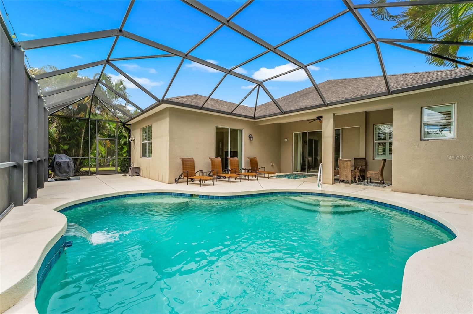 4720 CLAREMONT PARK DR — photo 39