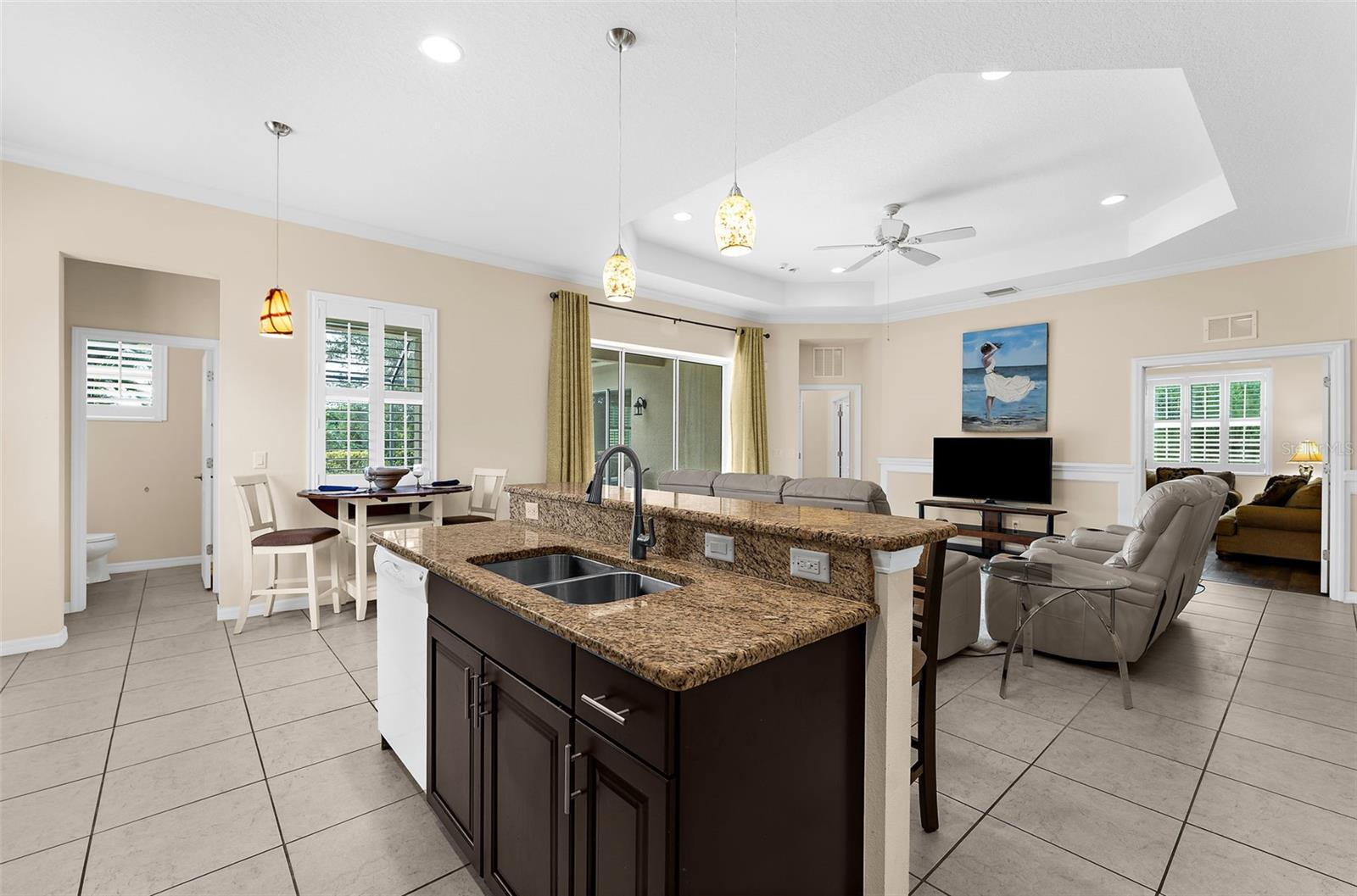 4720 CLAREMONT PARK DR — photo 17