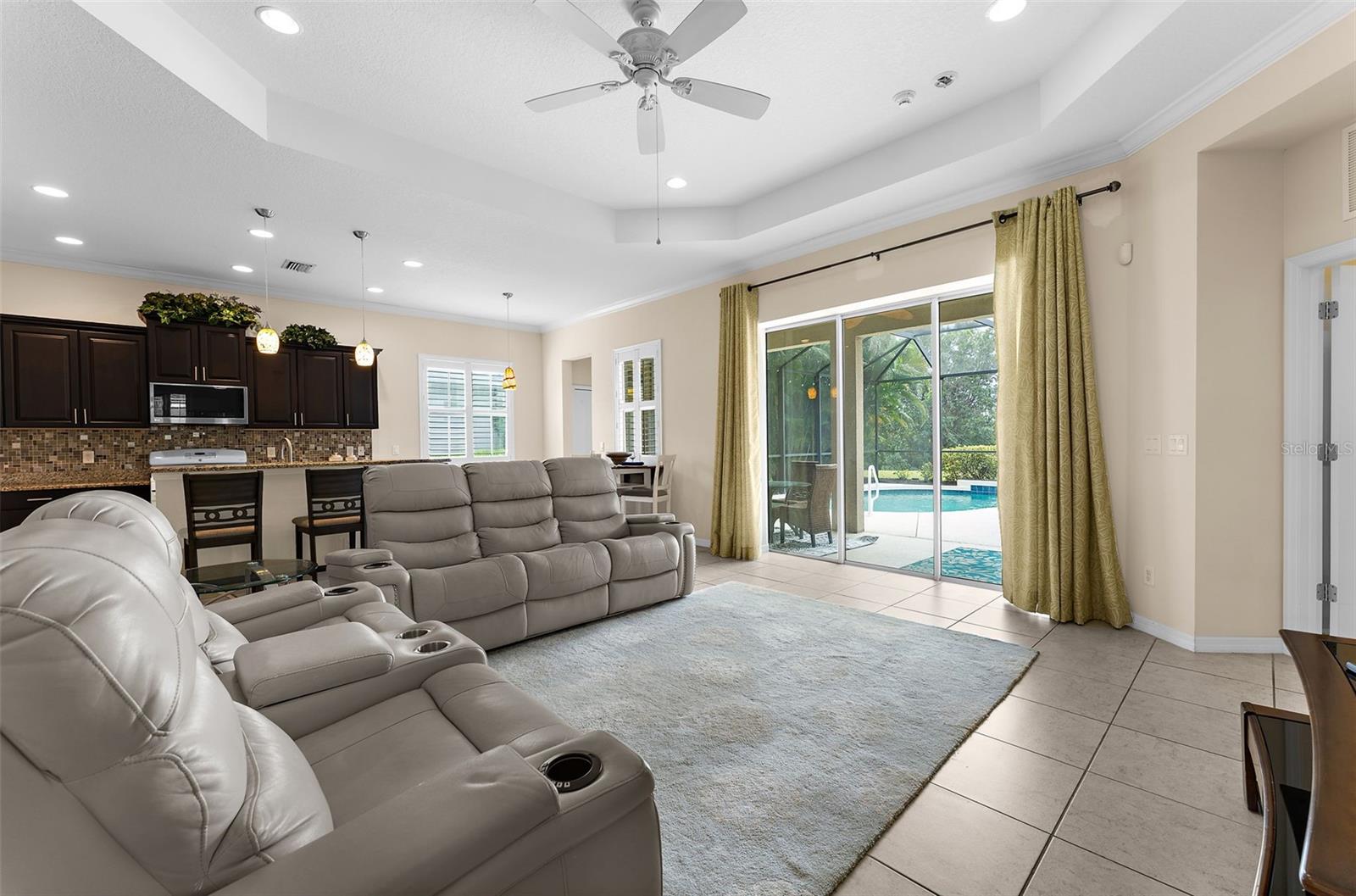 4720 CLAREMONT PARK DR — photo 11