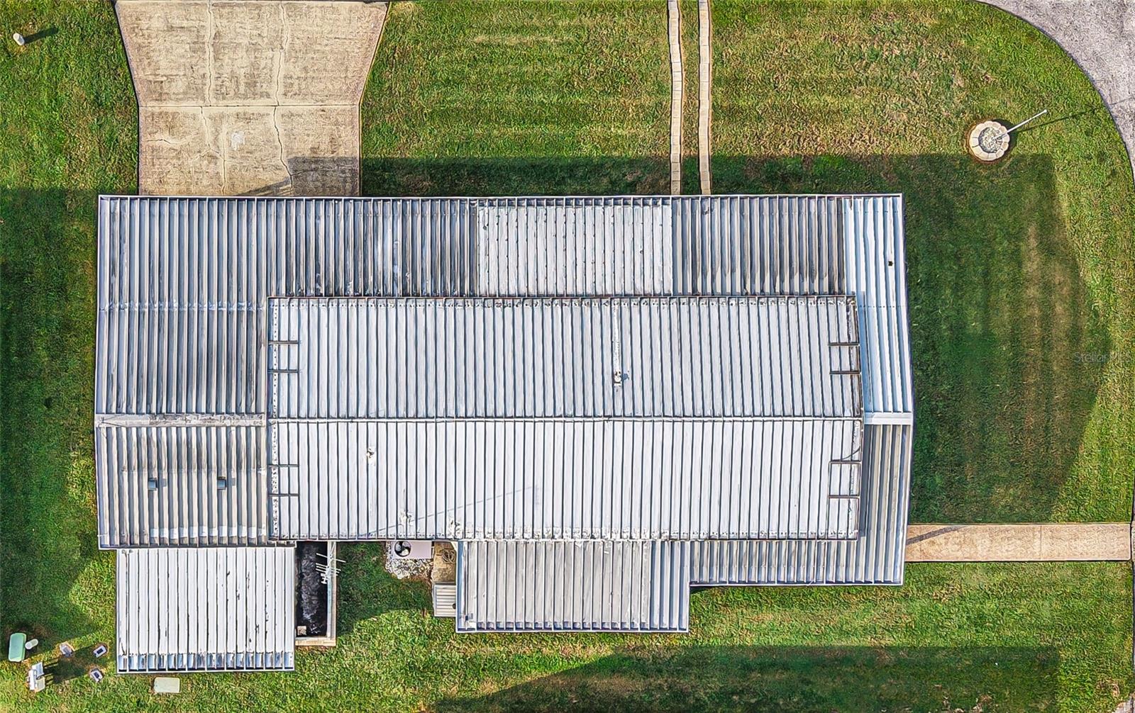 5421 MOHAWK ST — photo 49