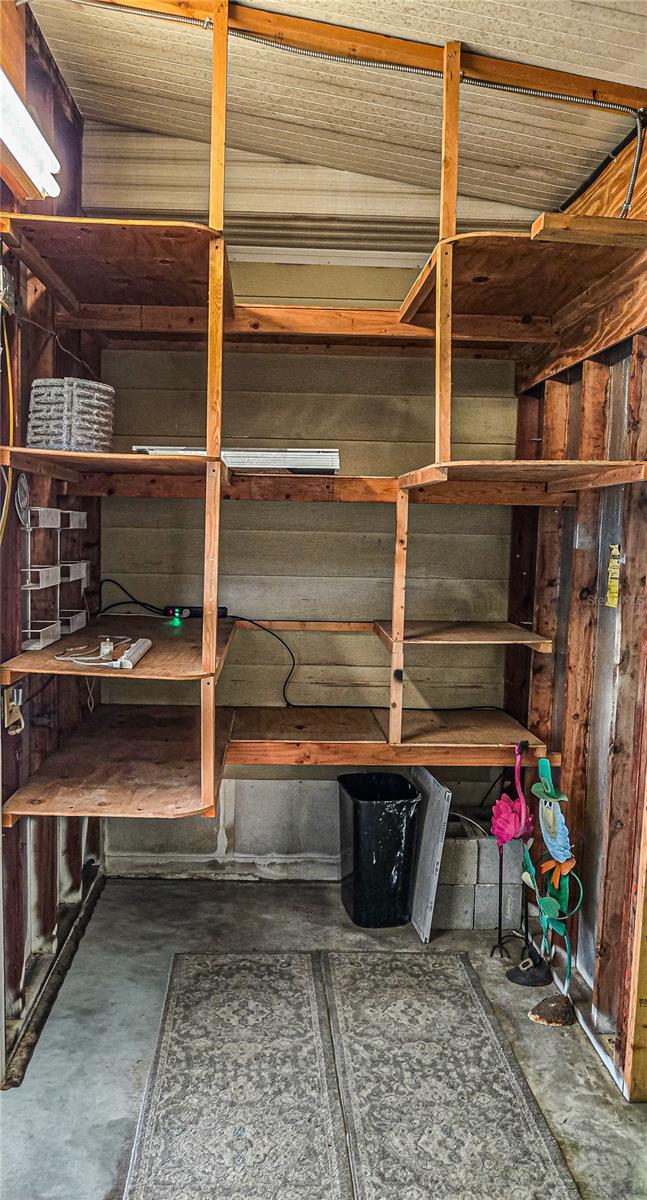 5421 MOHAWK ST — photo 41