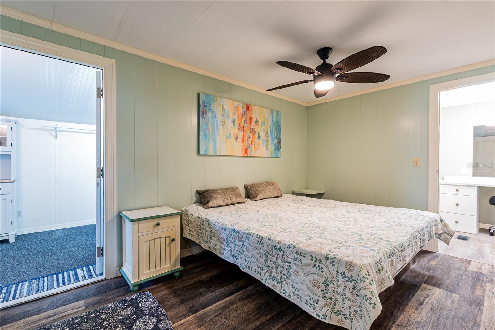 5421 MOHAWK ST — photo 32