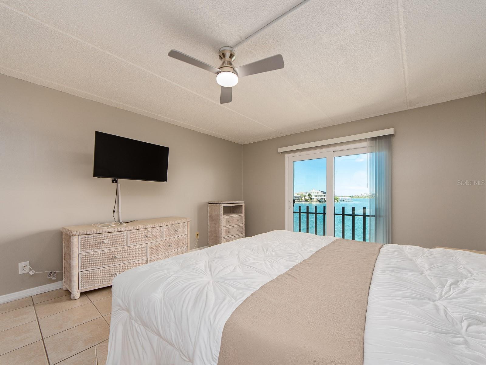 868 BAYWAY BLVD #208 — photo 19