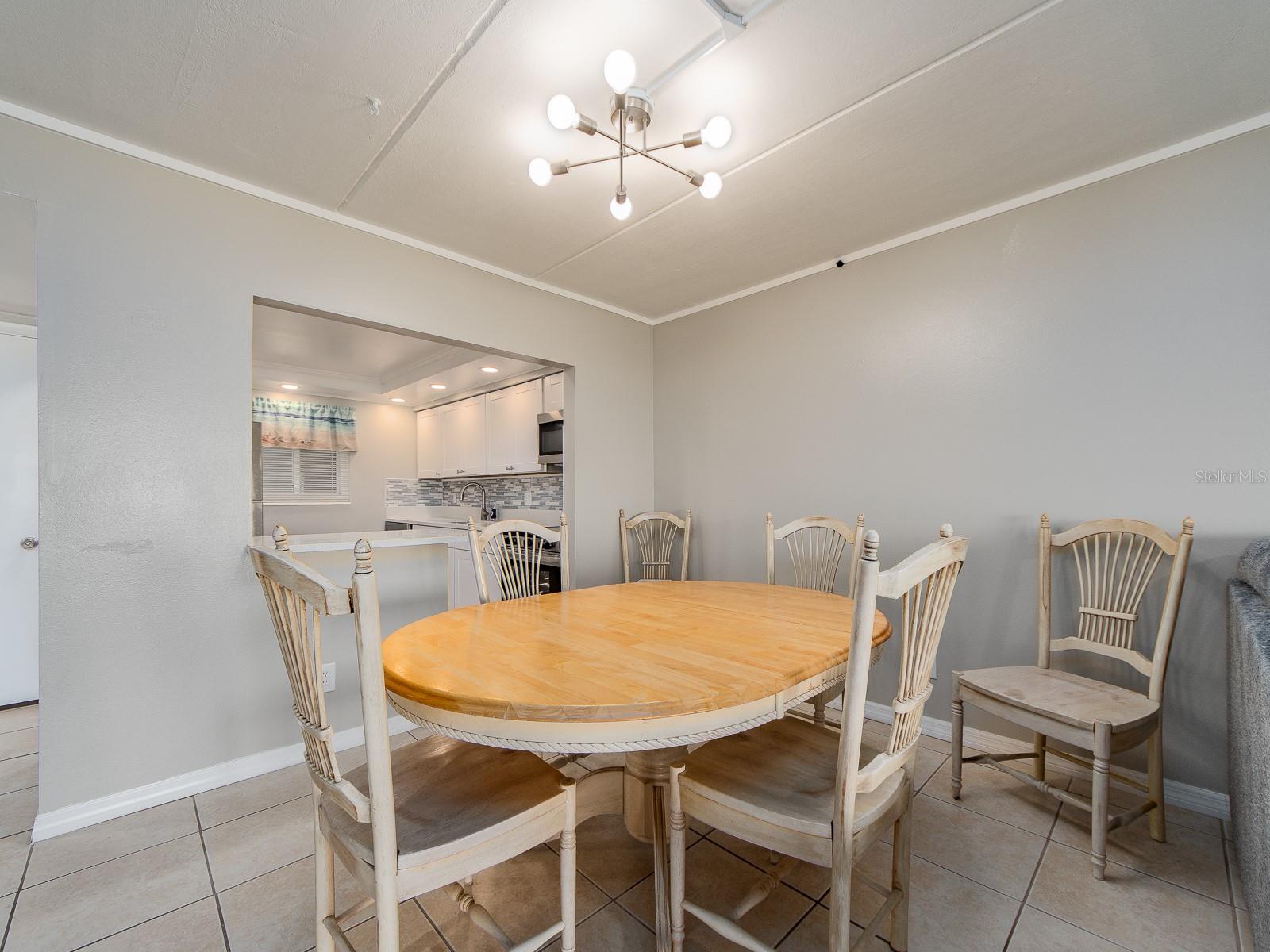 868 BAYWAY BLVD #208 — photo 8