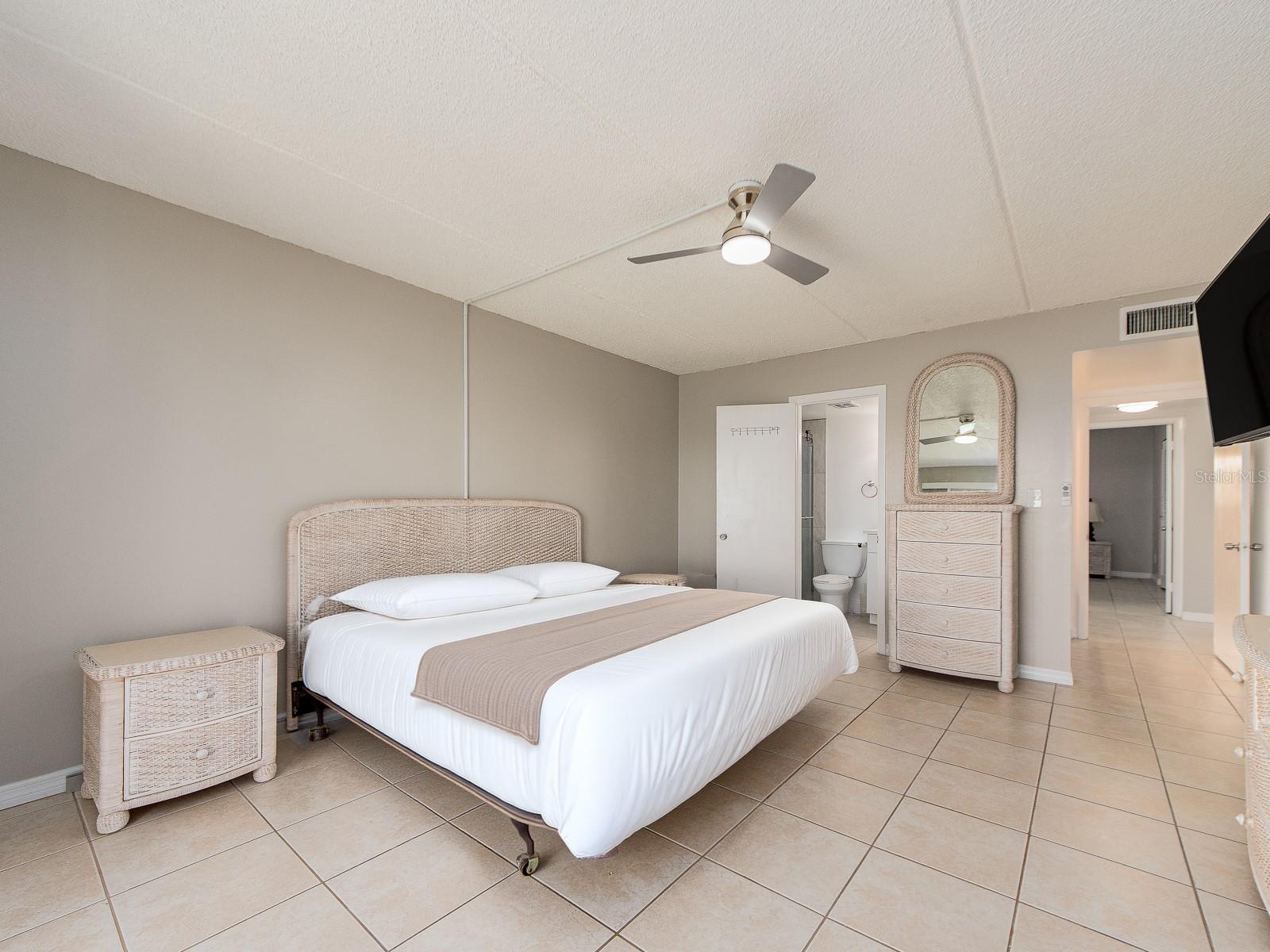 868 BAYWAY BLVD #208 — photo 18