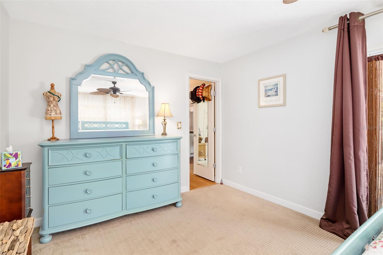 3012 HYDE PARK ST — photo 18