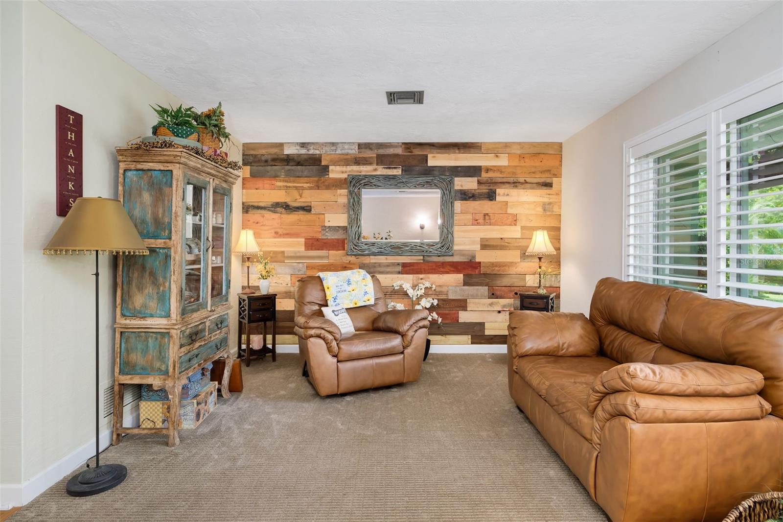 3012 HYDE PARK ST — photo 5