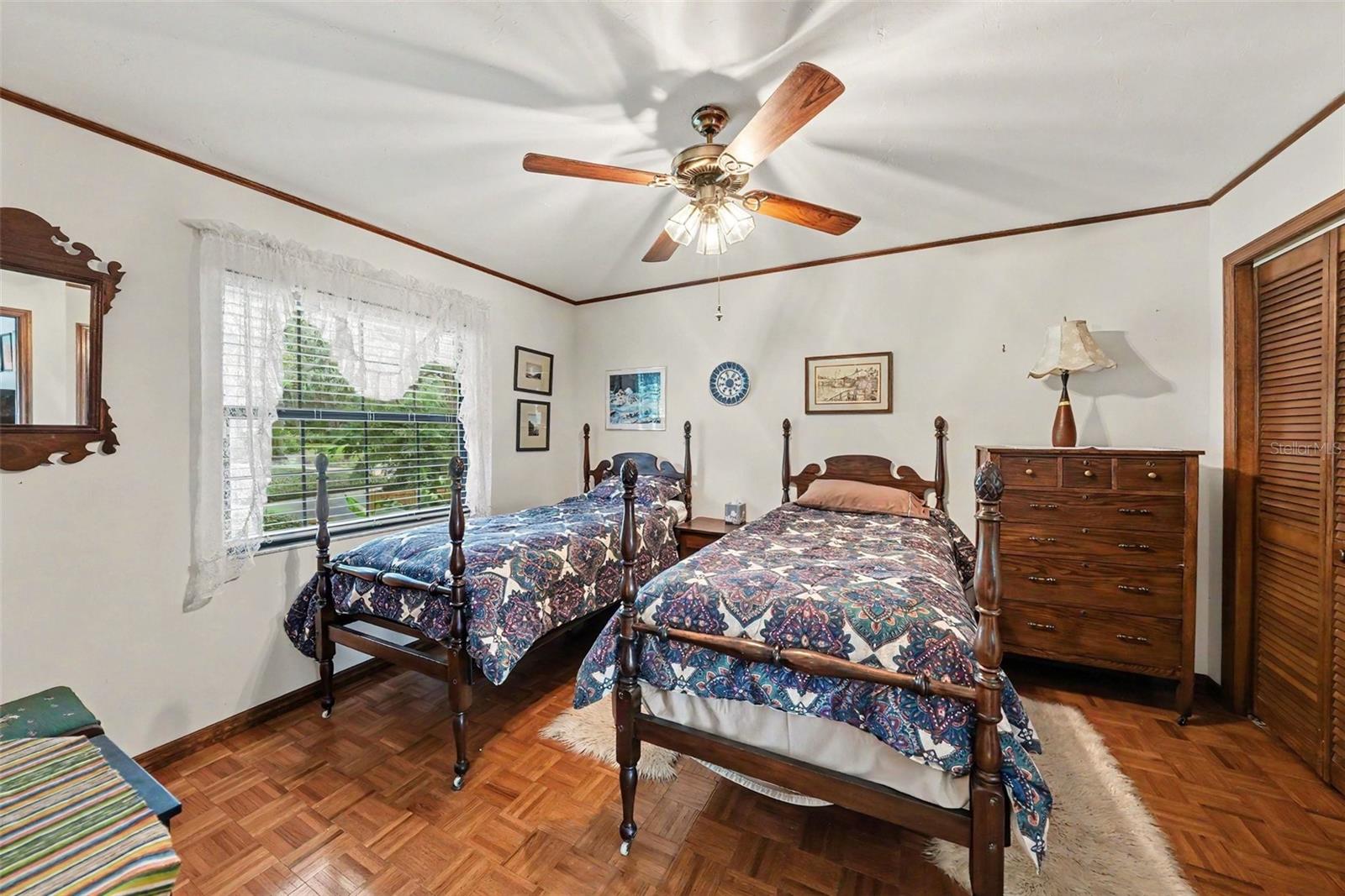 201 WILD OAK DR — photo 19