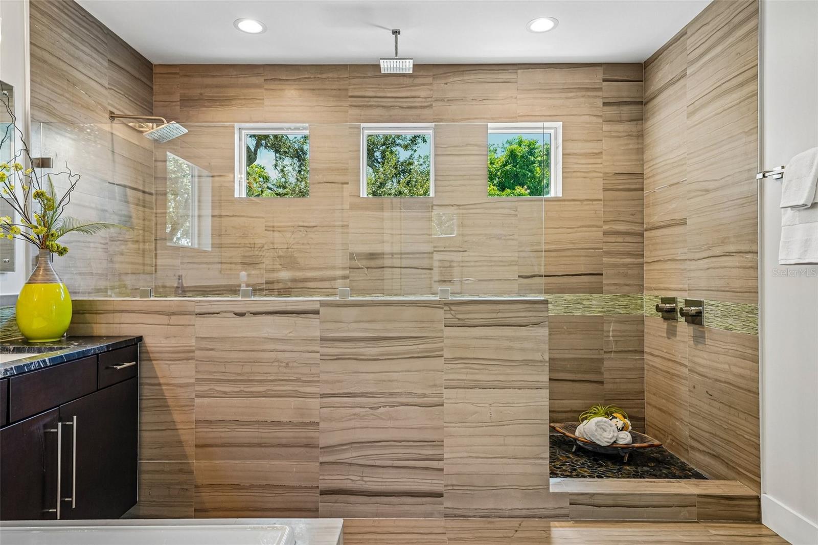 2706 W TRILBY AVE — photo 44