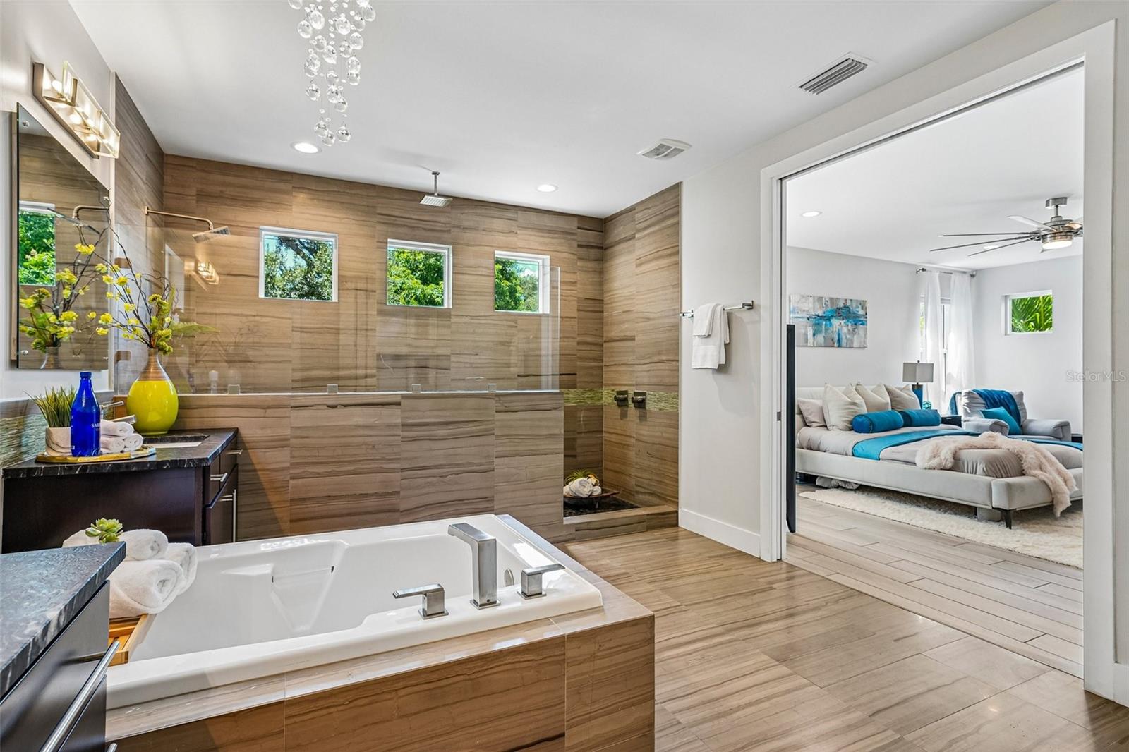 2706 W TRILBY AVE — photo 46