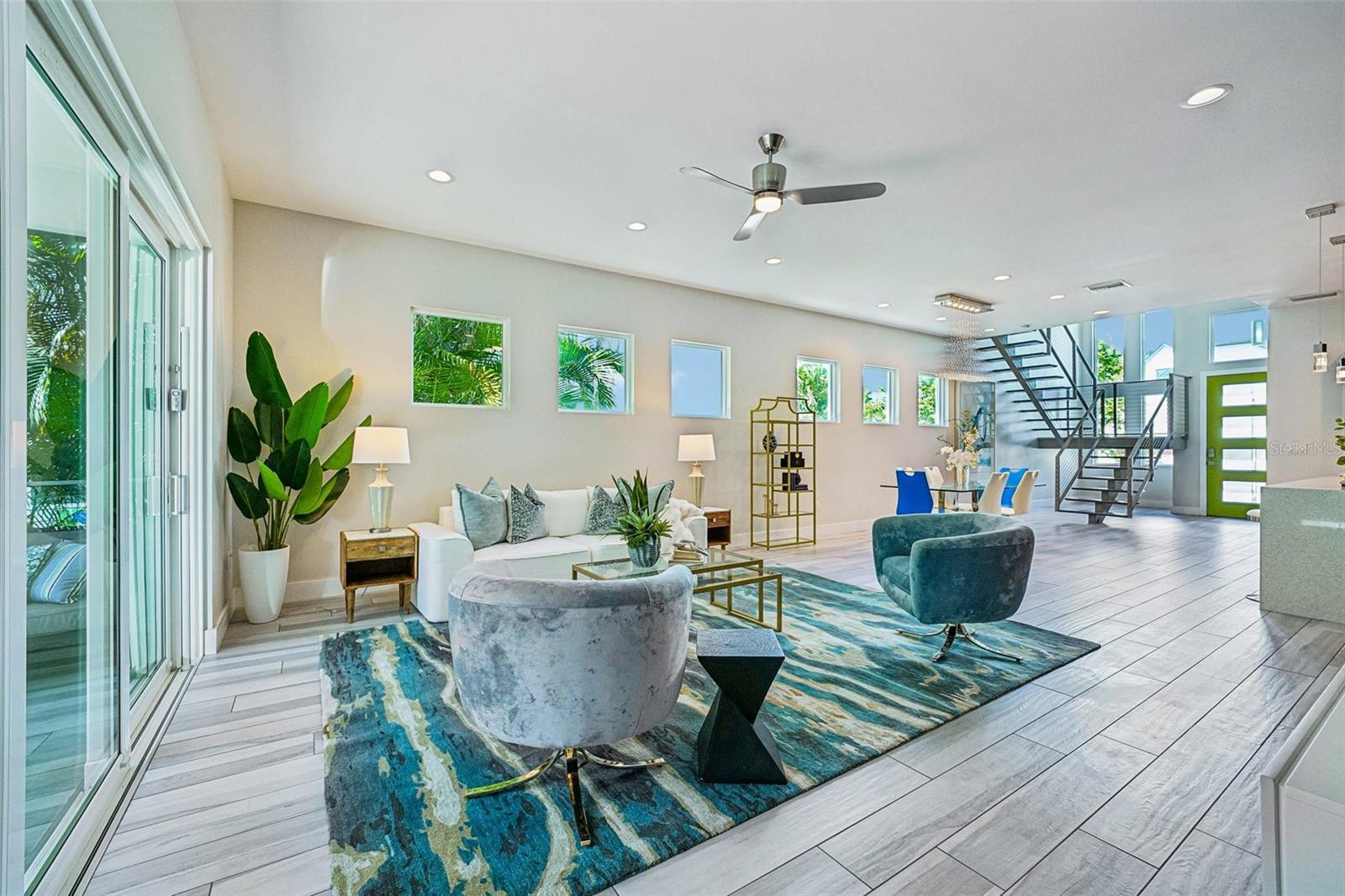 2706 W TRILBY AVE — photo 10