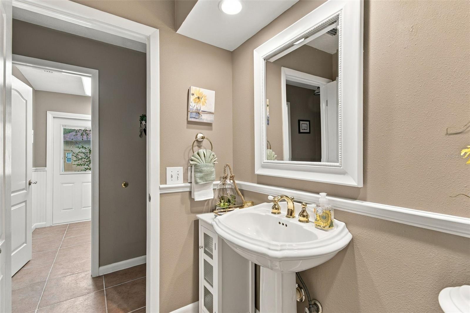 8985 FAIRCHILD CT — photo 29