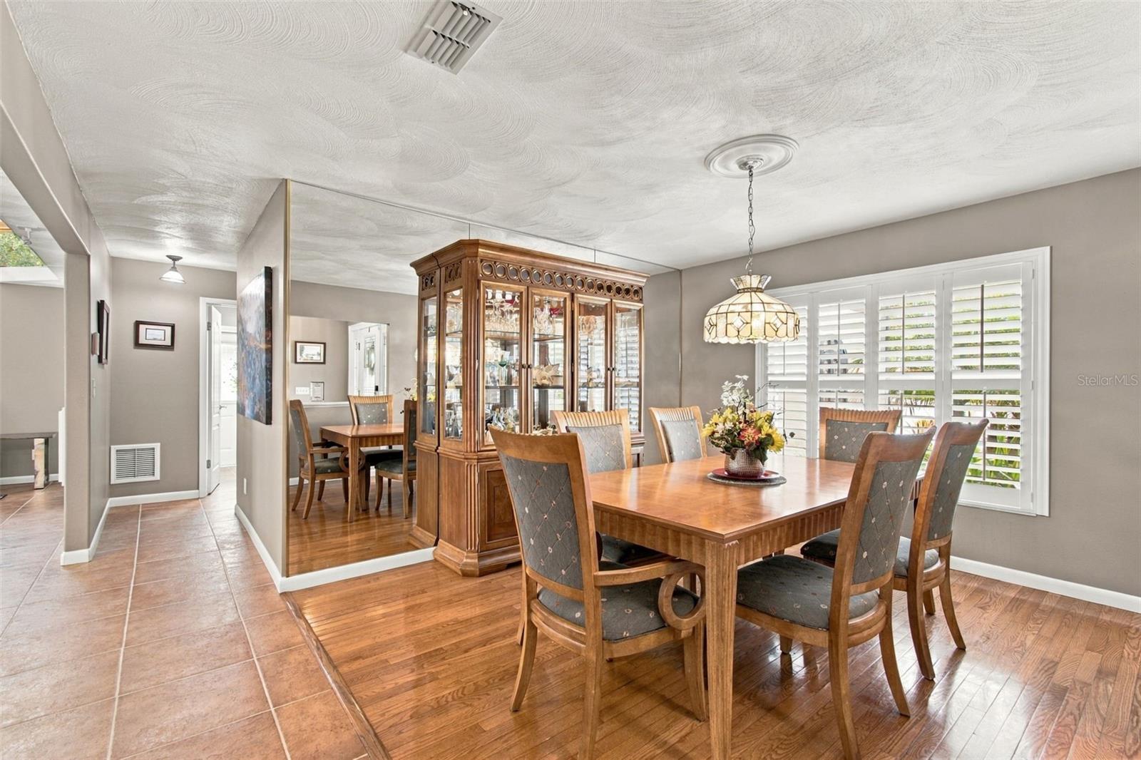 8985 FAIRCHILD CT — photo 10