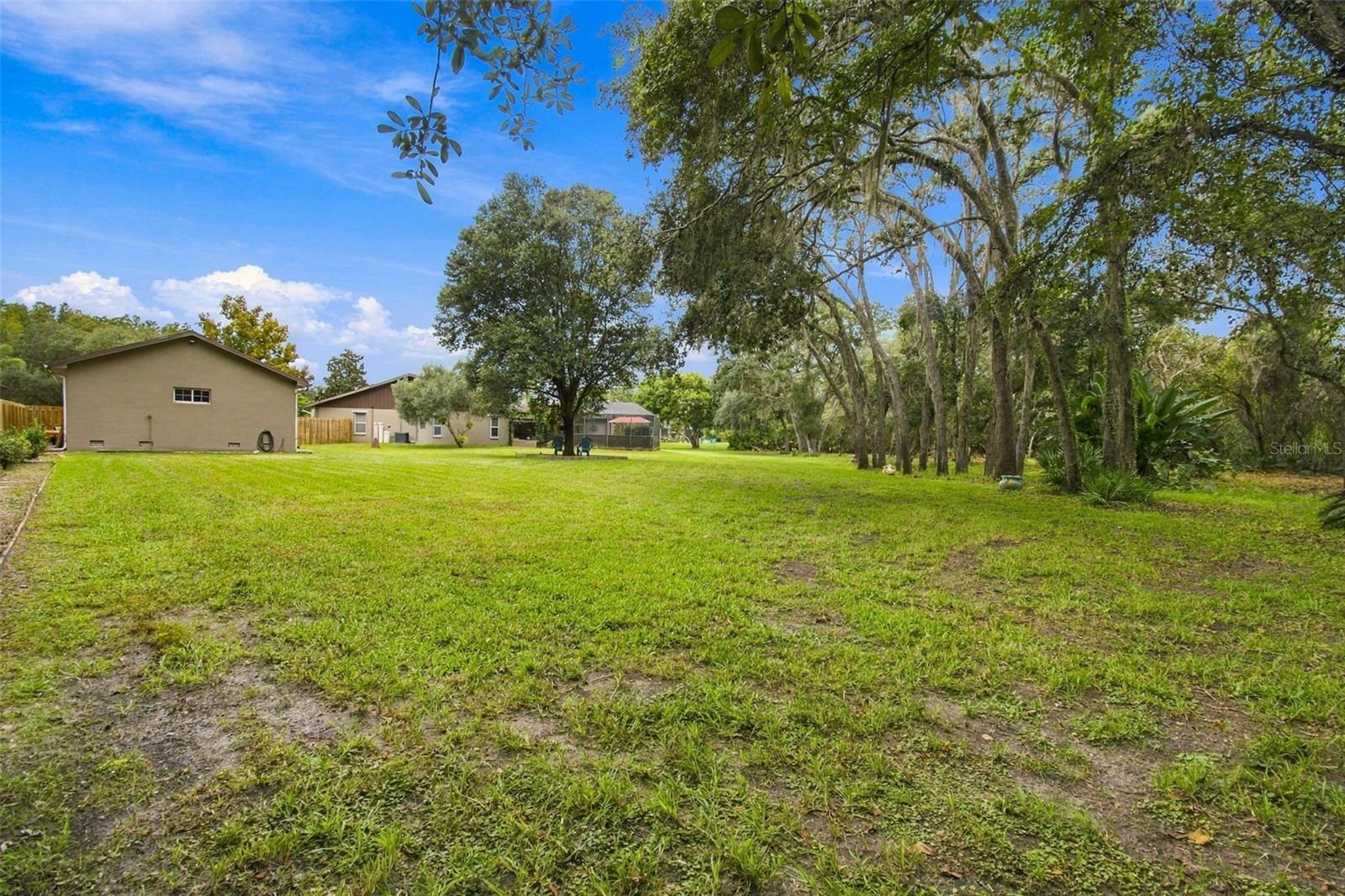 8985 FAIRCHILD CT — photo 37