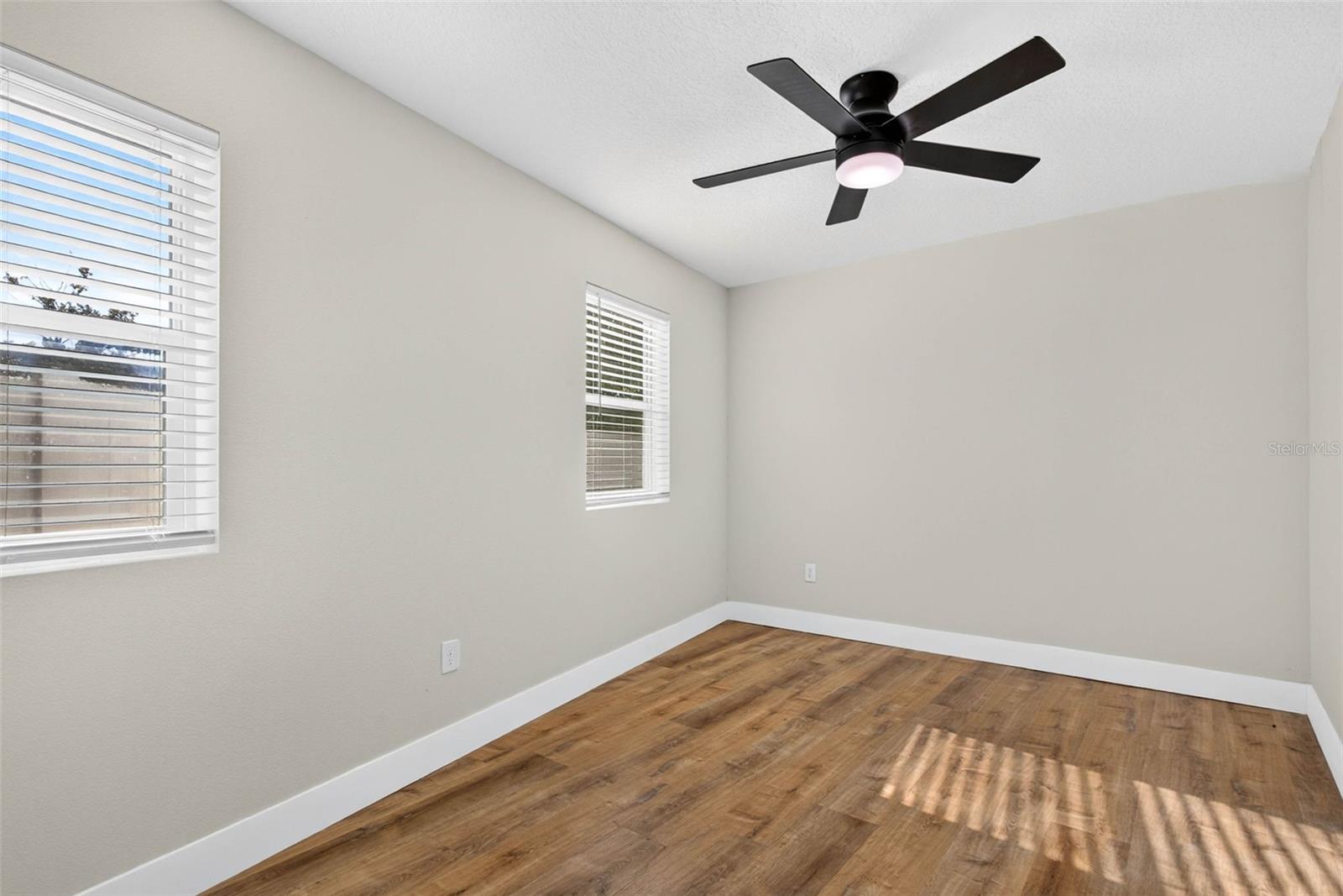 11514 BEE HIVE LN — photo 21