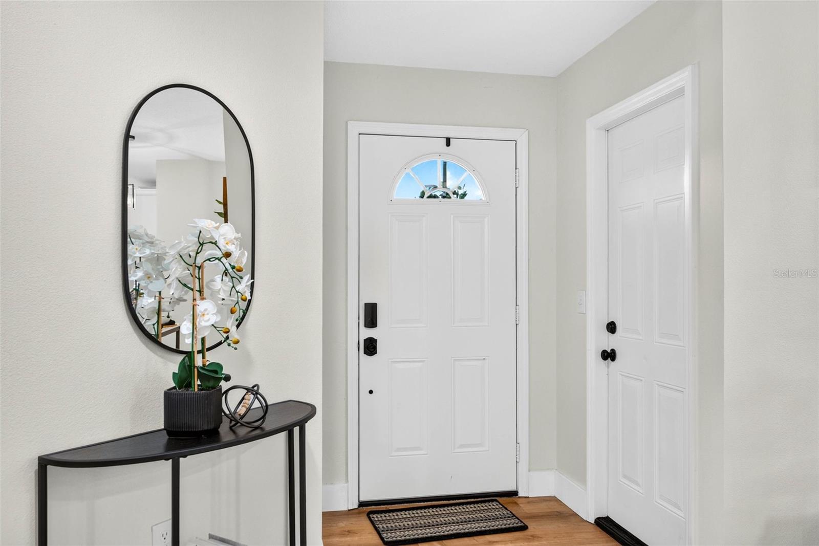 11514 BEE HIVE LN — photo 5