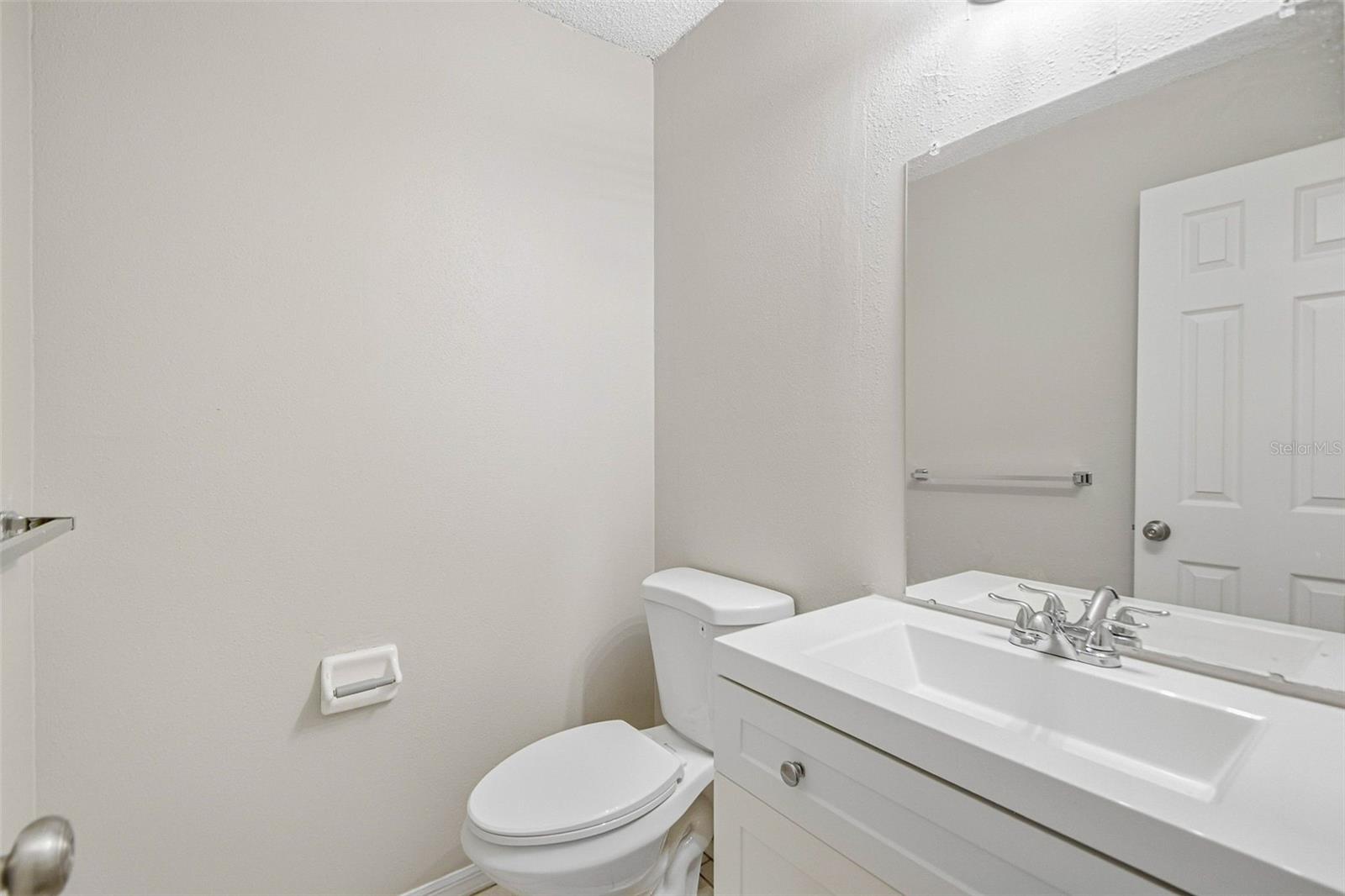 16102 WARDEN PL — photo 54
