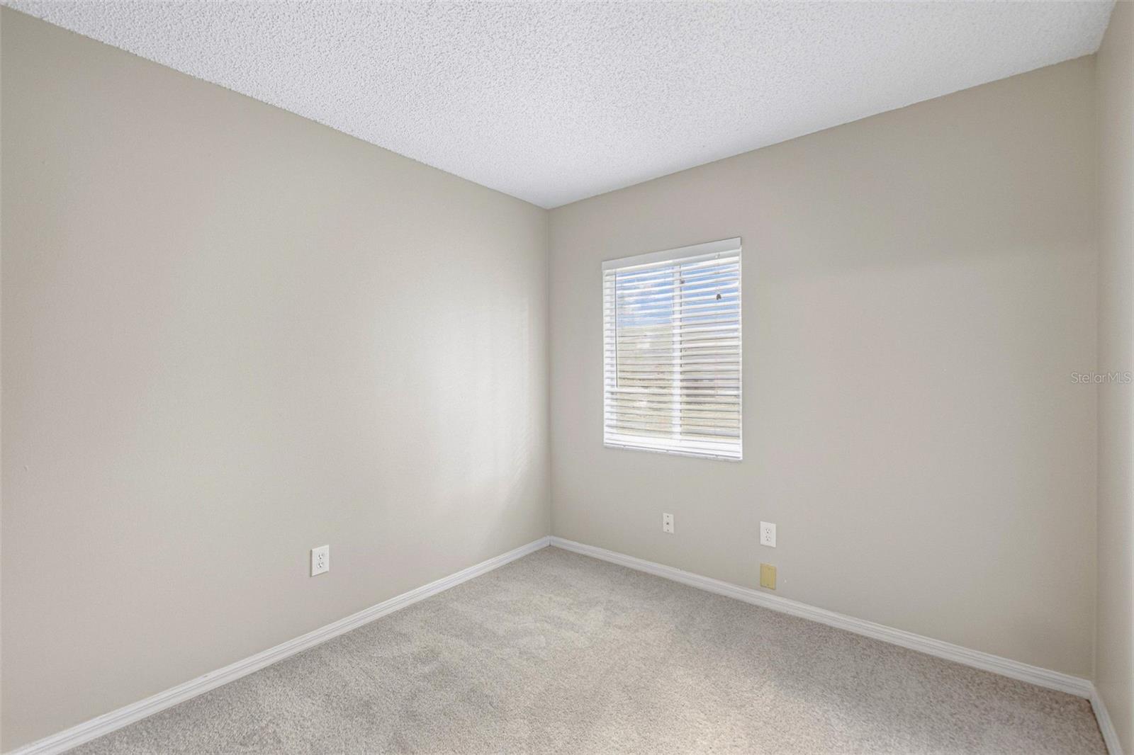 16102 WARDEN PL — photo 39