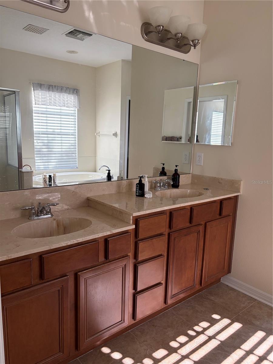 10505 FENCELINE RD — photo 16