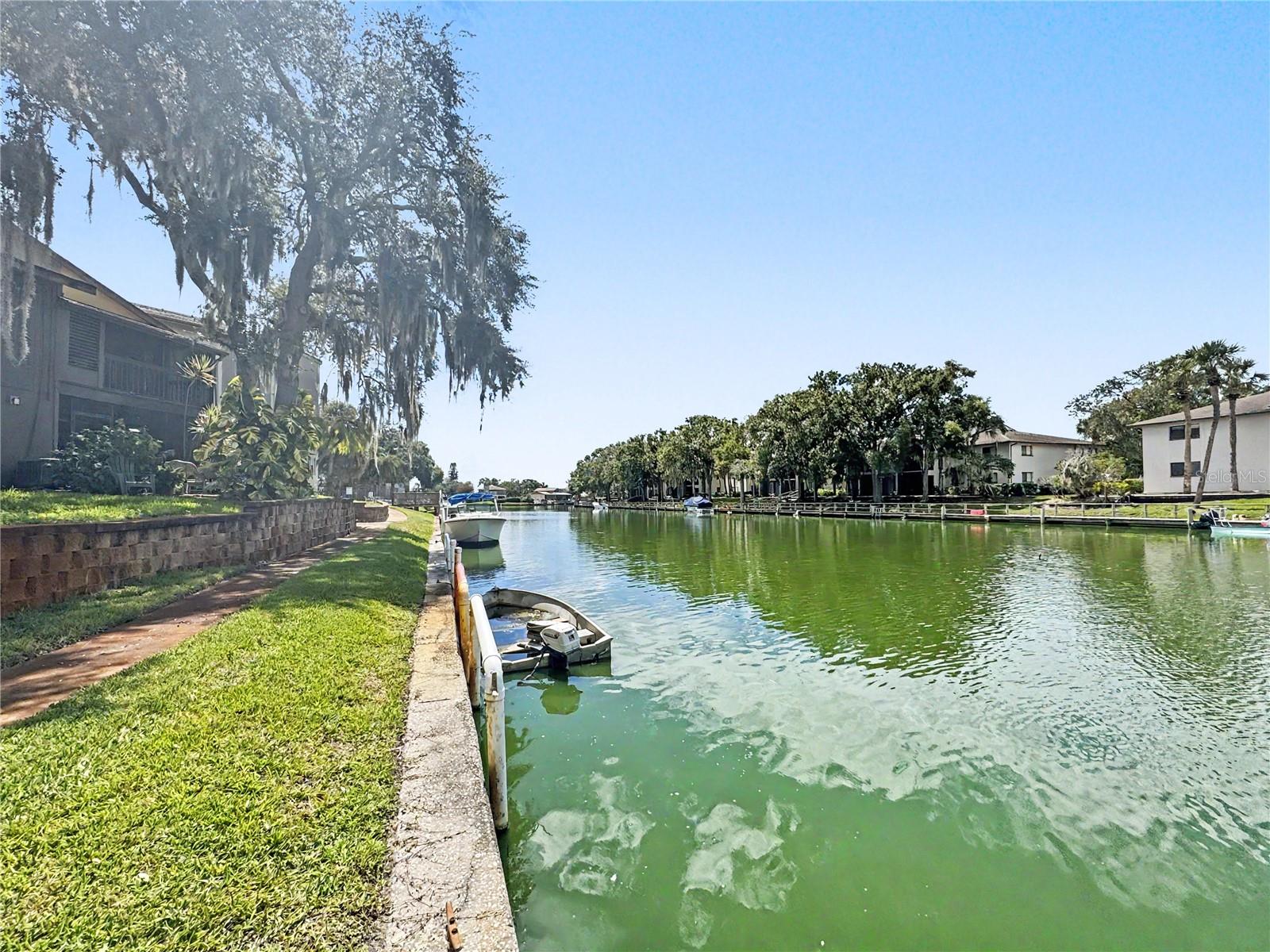 6328 NEWTOWN CIR #B4 — photo 15