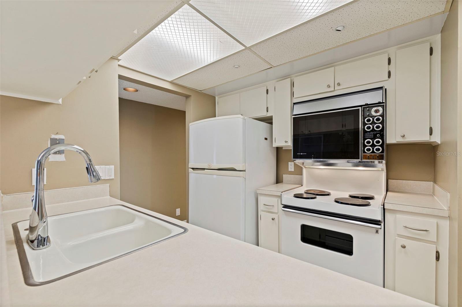 5700 MARINER ST #802E — photo 8