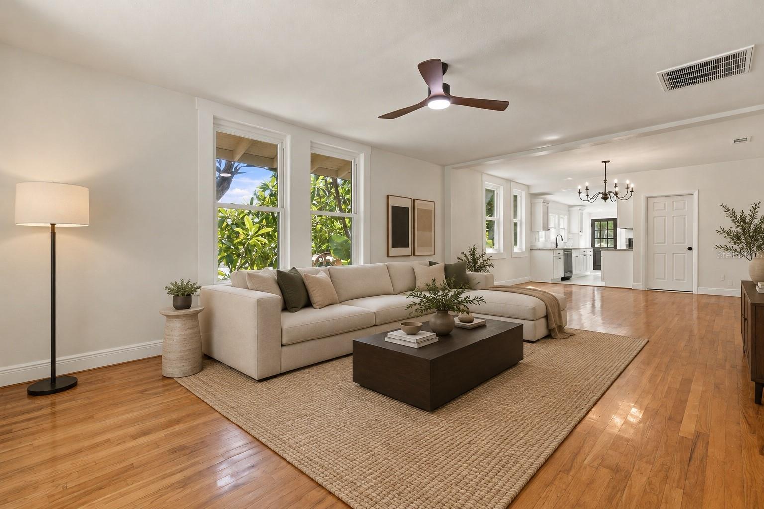 511 E FRANCES AVE — photo 3