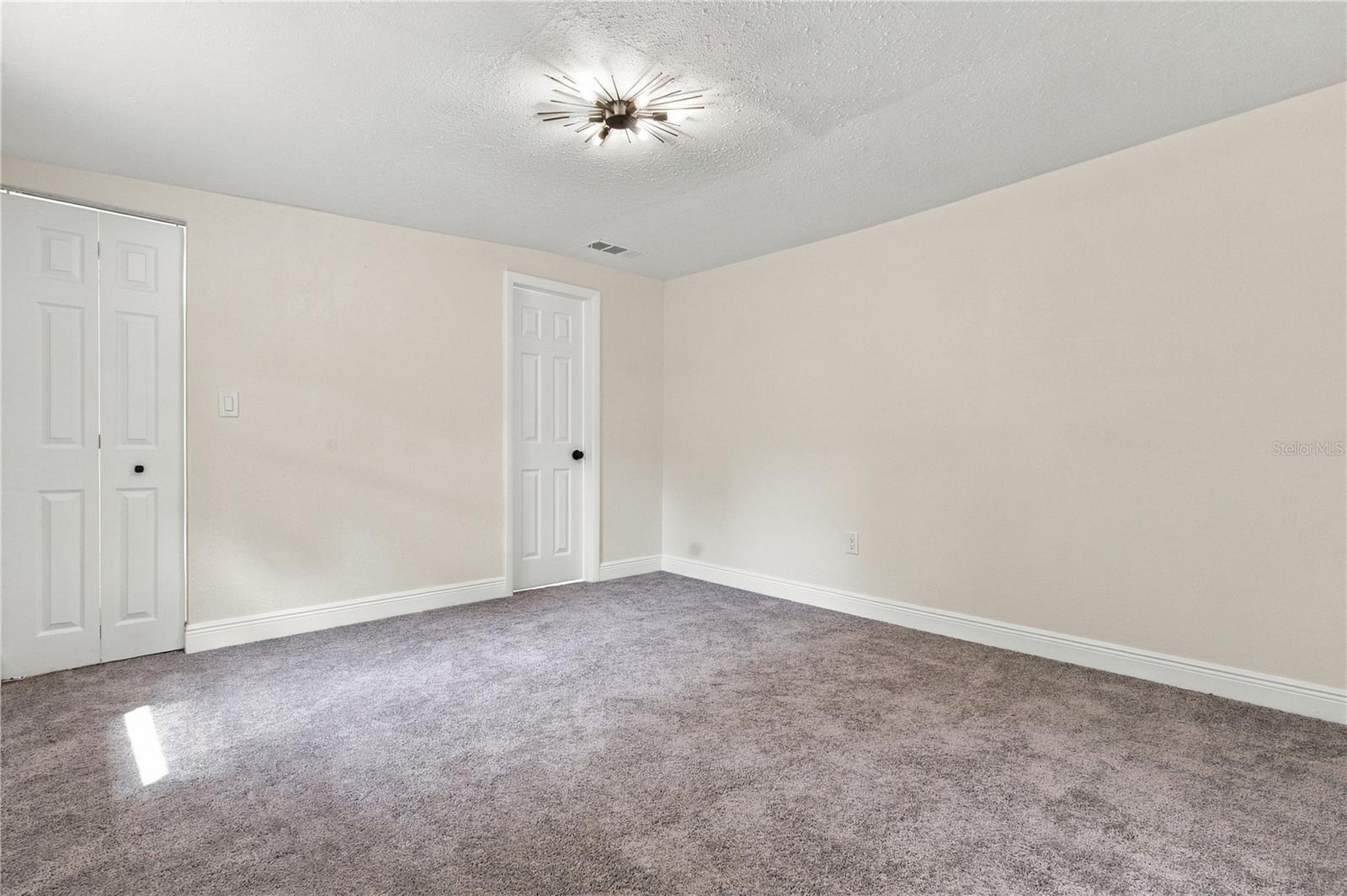 511 E FRANCES AVE — photo 15