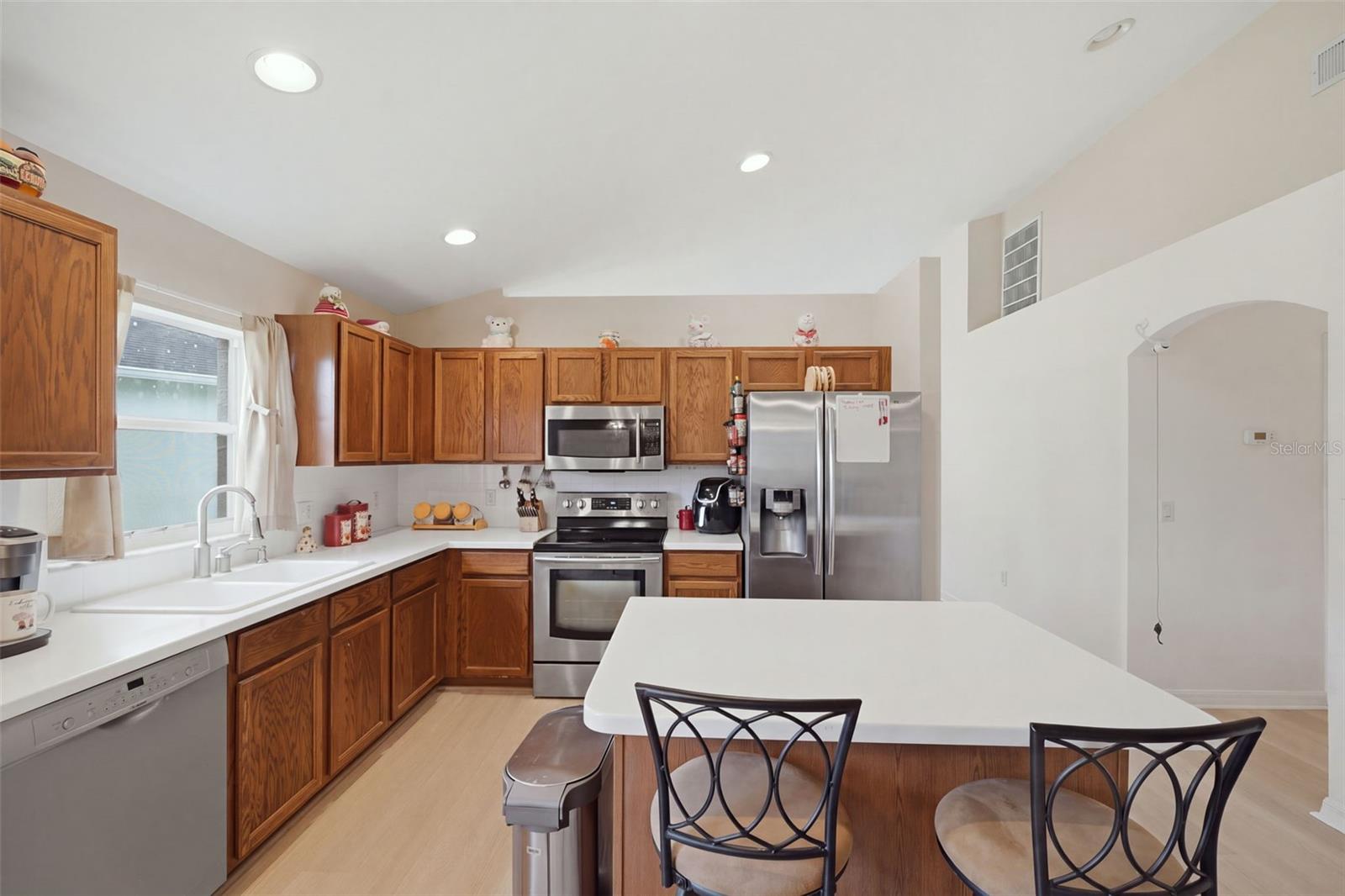 1201 DUSTAN PL — photo 16