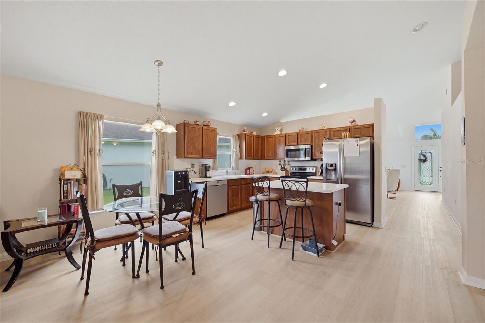1201 DUSTAN PL — photo 10