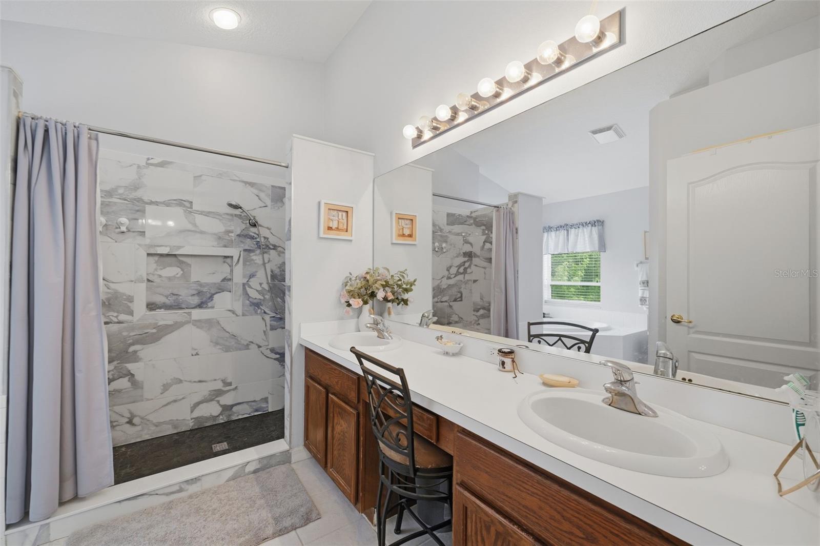 1201 DUSTAN PL — photo 25
