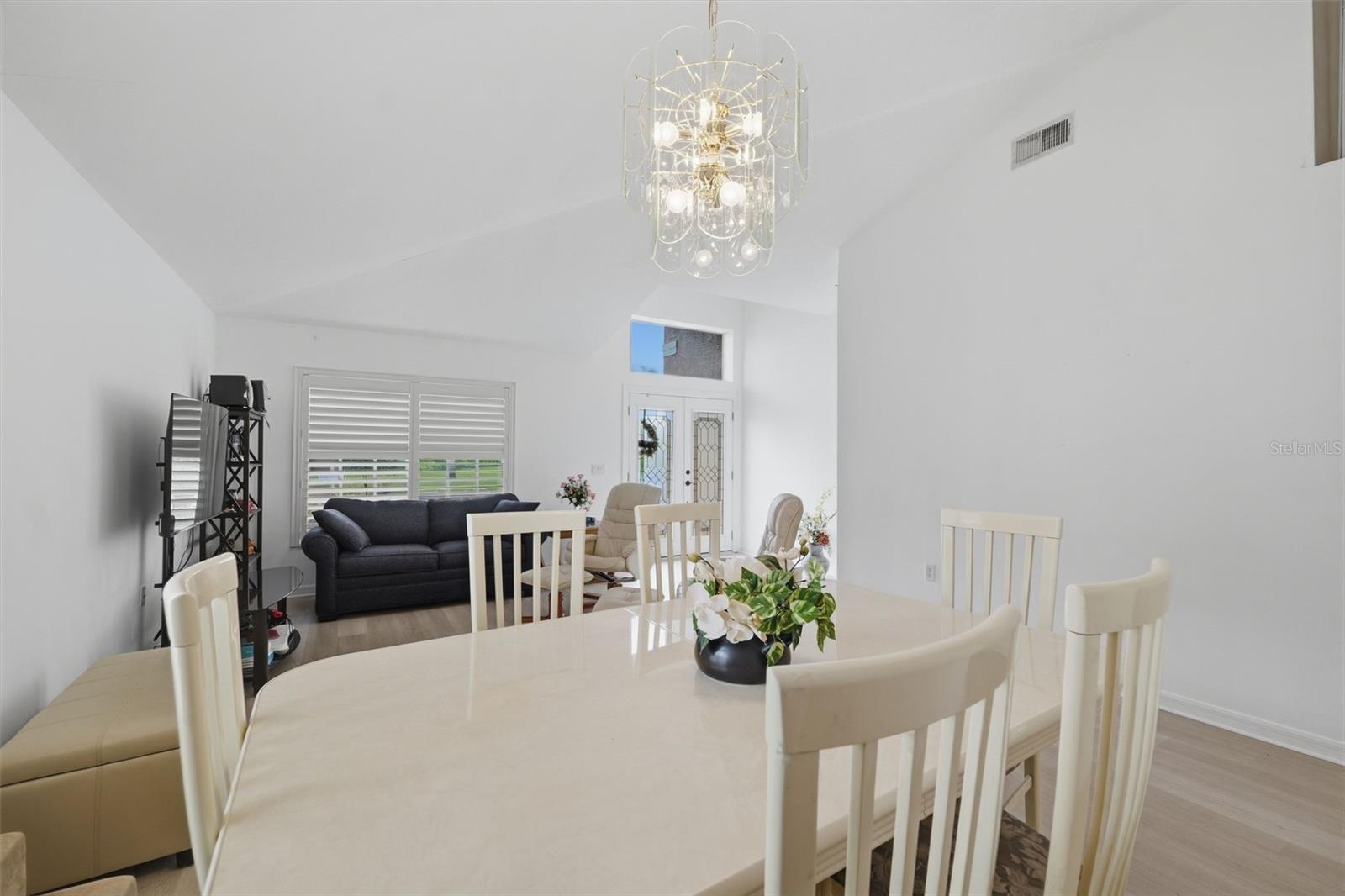 1201 DUSTAN PL — photo 6