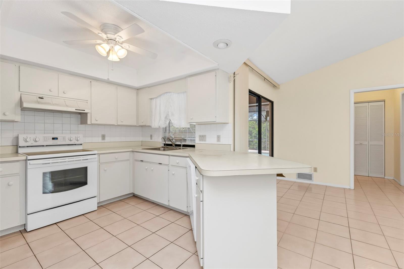 516 MISSOURI RD — photo 15