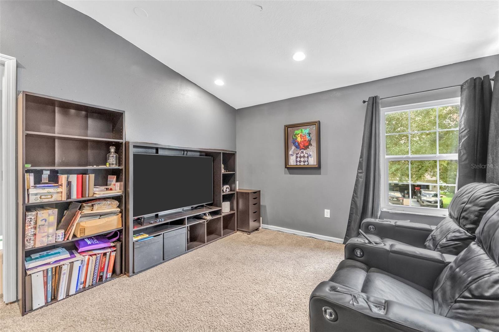 15700 GREYROCK DR — photo 37