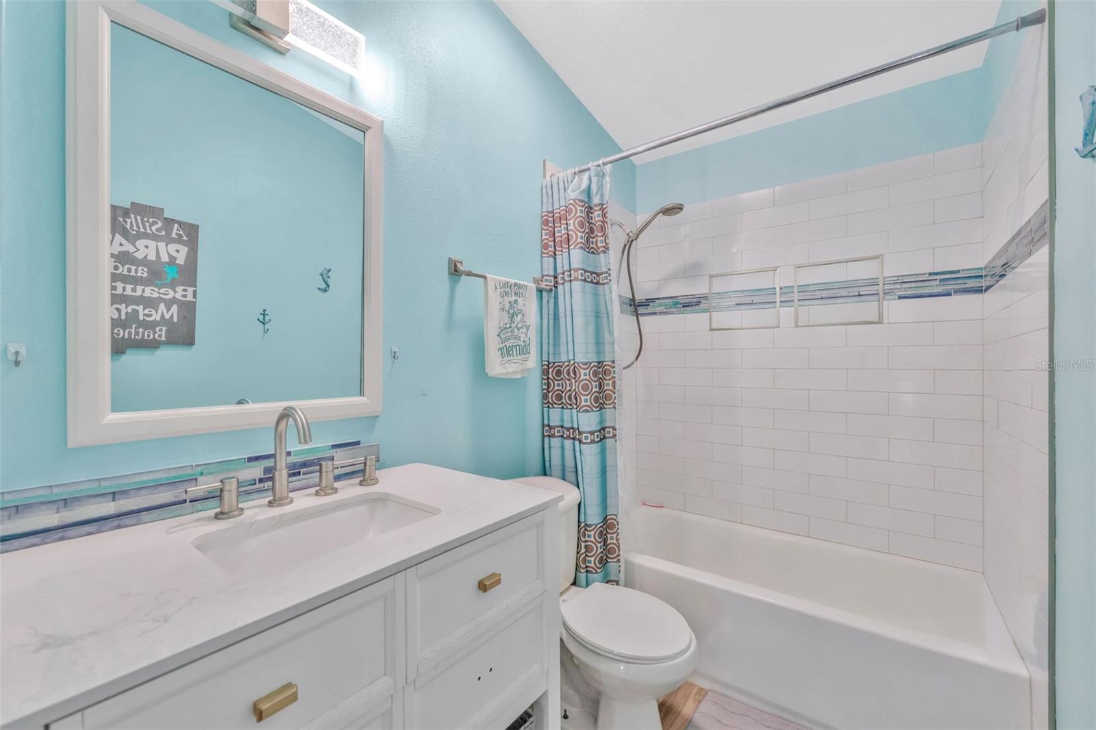 15700 GREYROCK DR — photo 32