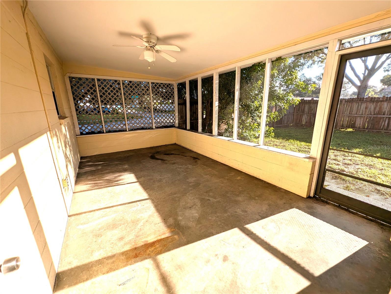4502 S TRASK ST — photo 30