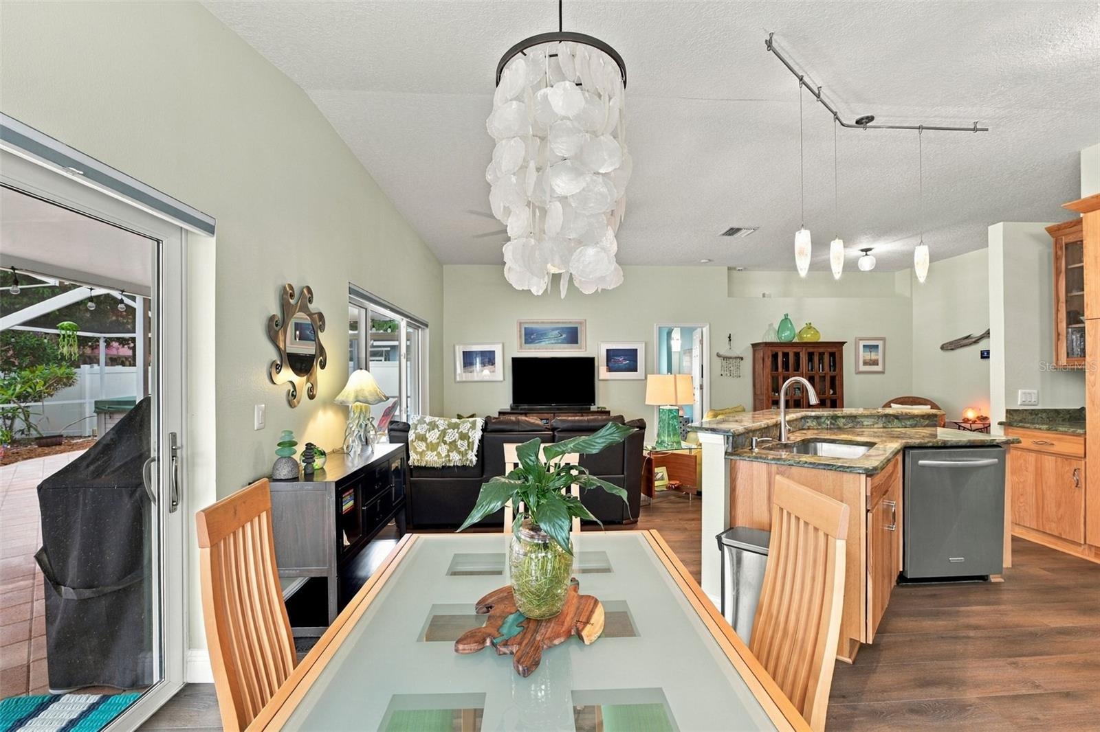 5604 TUGHILL DR — photo 20