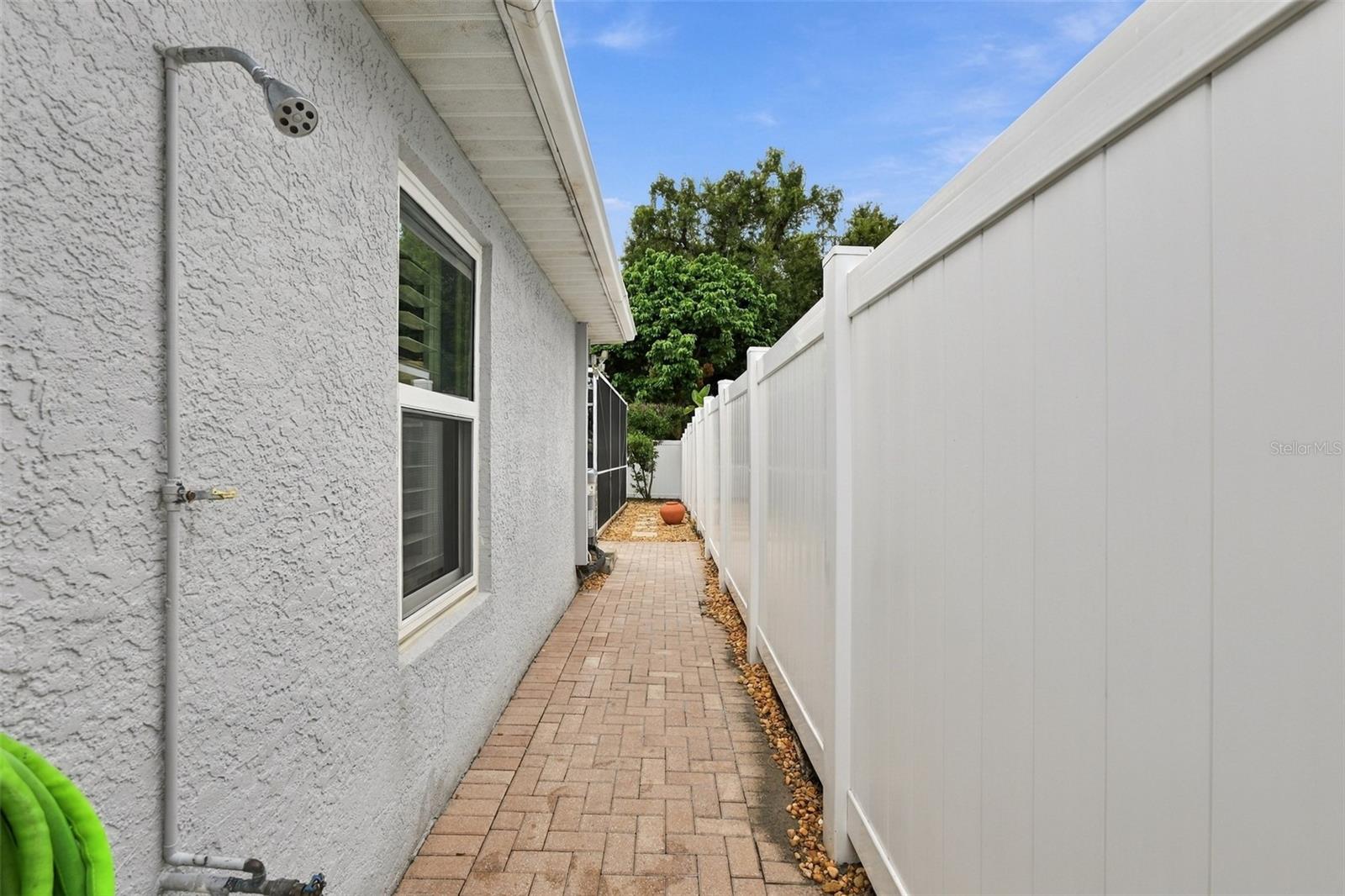 5604 TUGHILL DR — photo 37