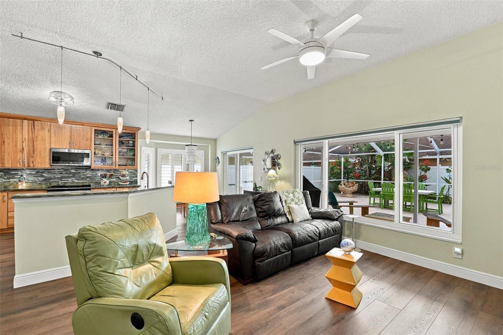5604 TUGHILL DR — photo 2