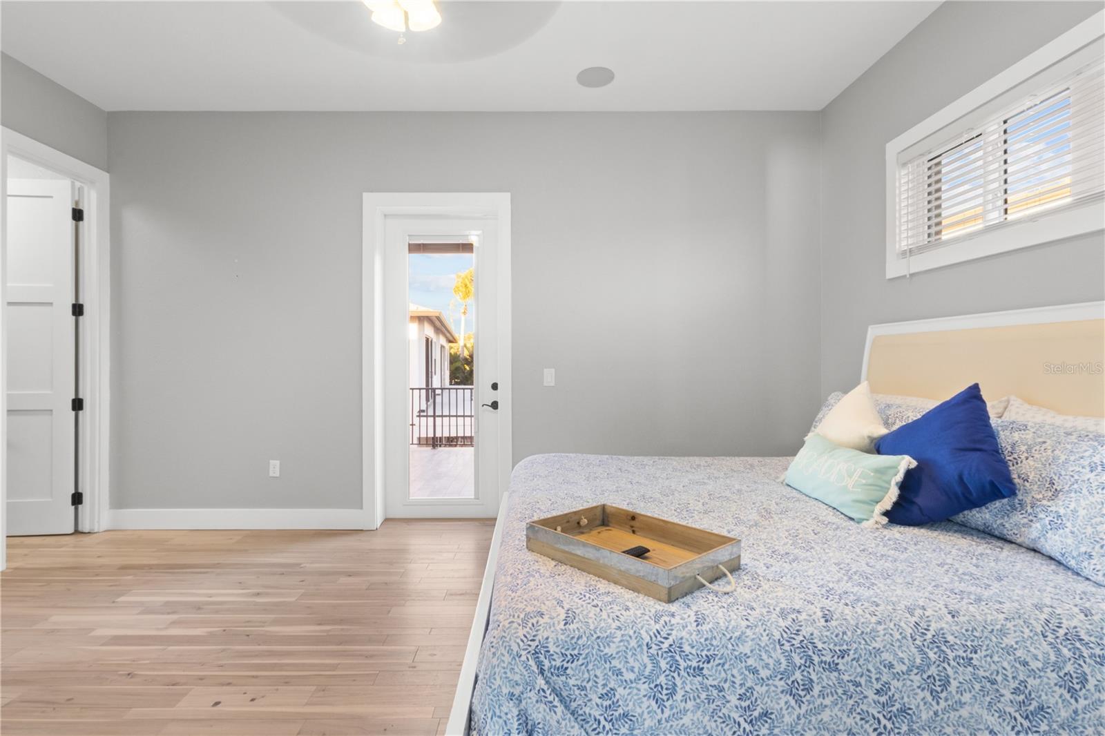 107 SUNSET DR — photo 23