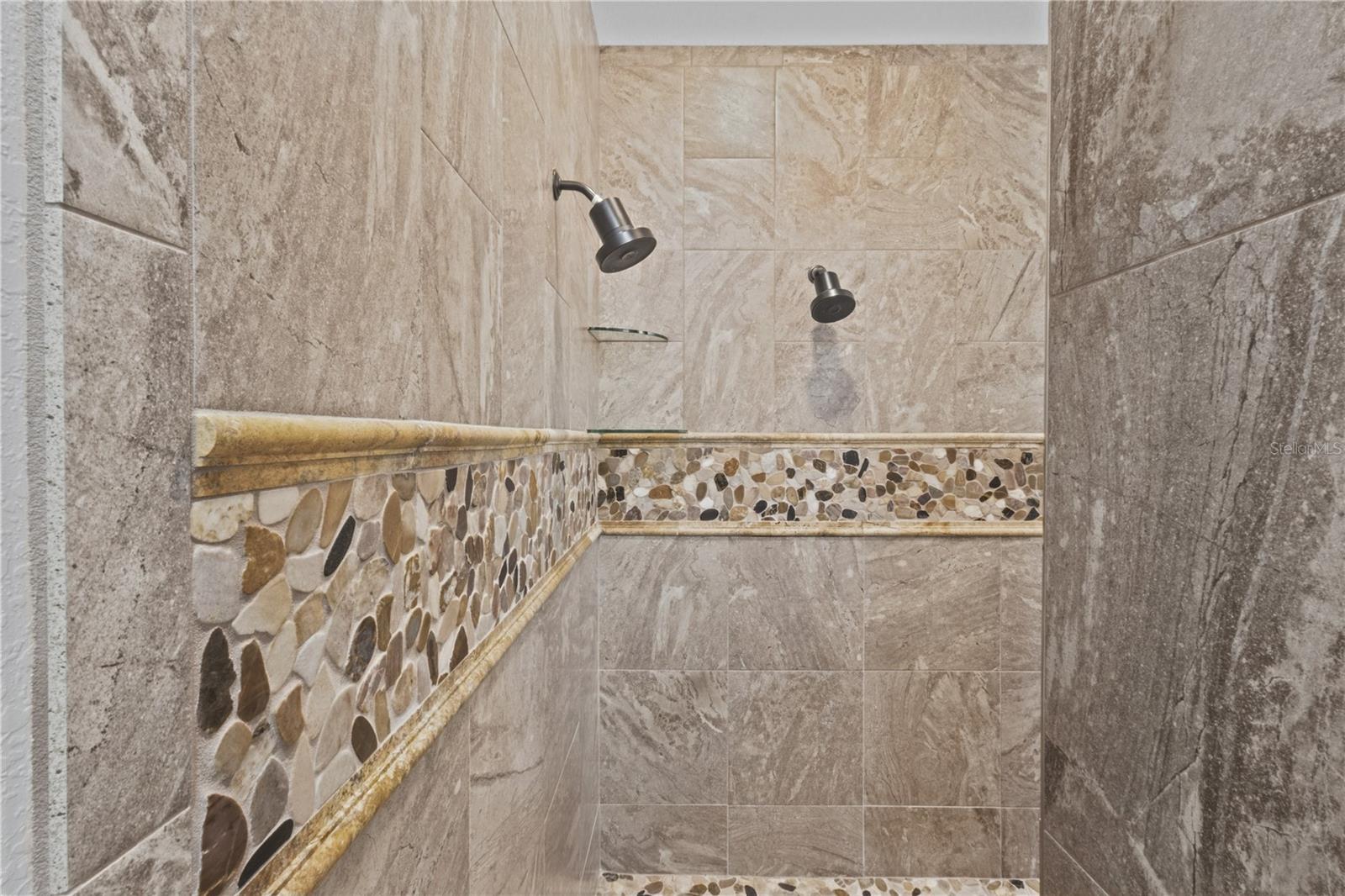 107 SUNSET DR — photo 20