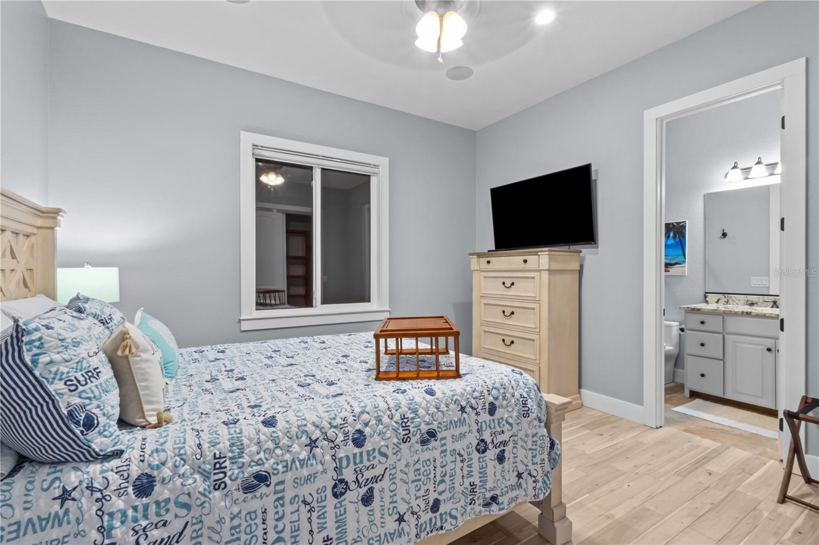 107 SUNSET DR — photo 25