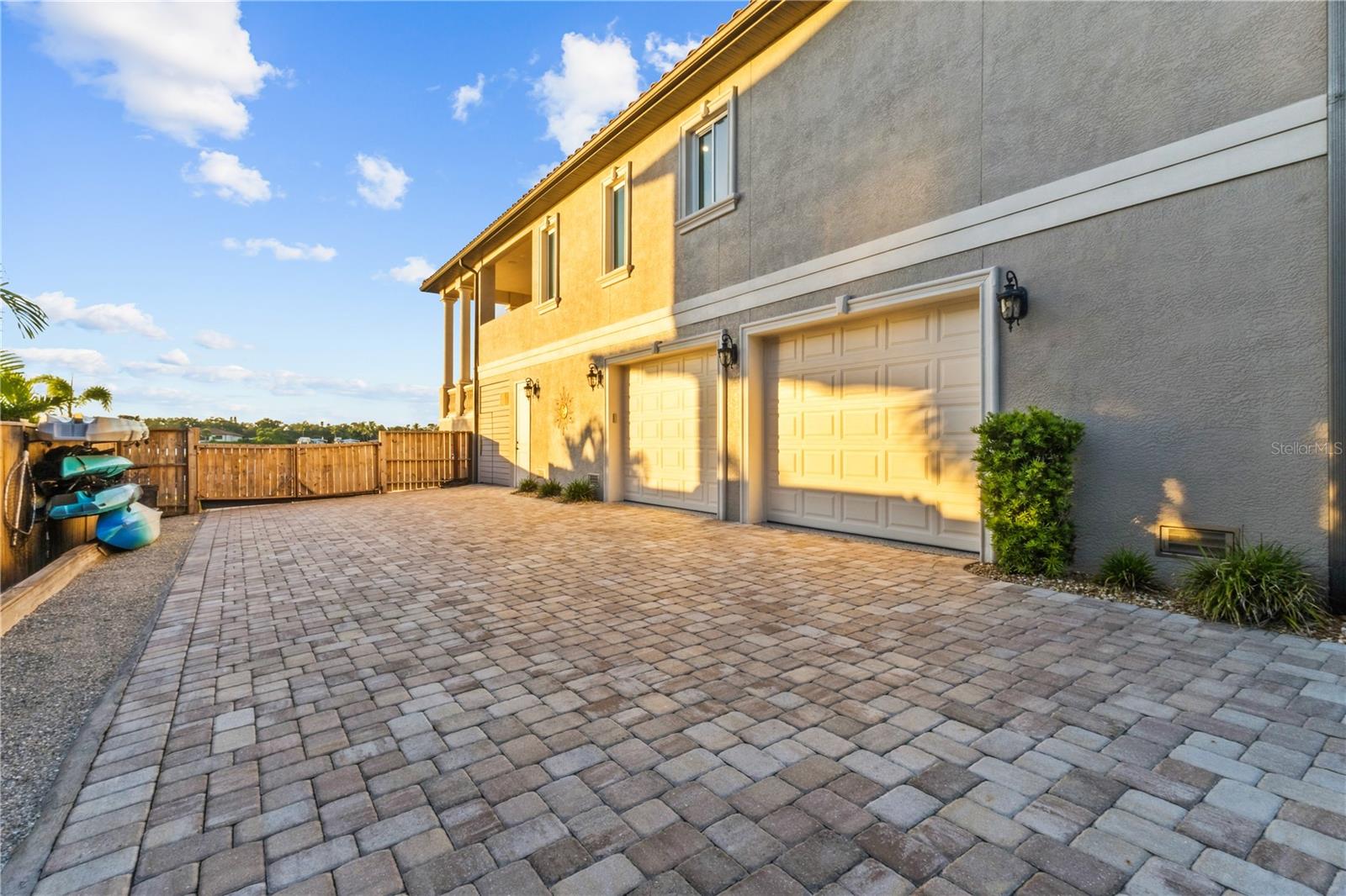 107 SUNSET DR — photo 61