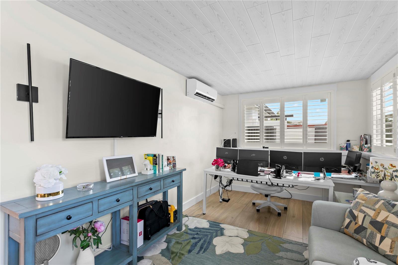 6947 S SHORE DR — photo 29
